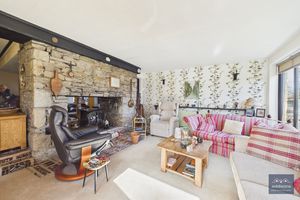 Photo 49- click for photo gallery